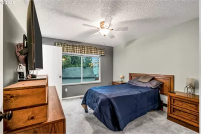 2390 NE Spruce Ave, Gresham, OR 97030 - Photo 21