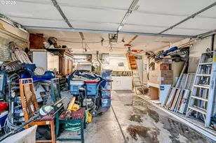 2390 NE Spruce Ave, Gresham, OR 97030 - Photo 27