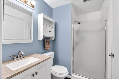 2390 NE Spruce Ave, Gresham, OR 97030 - Photo 25