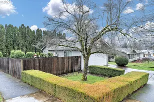 2390 NE Spruce Ave, Gresham, OR 97030 - Photo 3