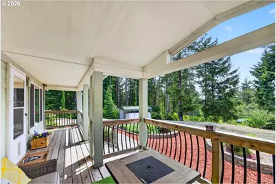 69487 Sharp Rd, North Bend, OR 97459 - Photo 15