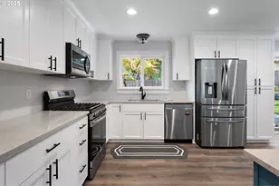 14375 SW Wilson Dr, Beaverton, OR 97008 - Photo 13