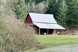 19955 SE Tillstrom Rd, Damascus, OR 97089 - Photo 27