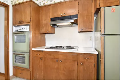 19955 SE Tillstrom Rd, Damascus, OR 97089 - Photo 37