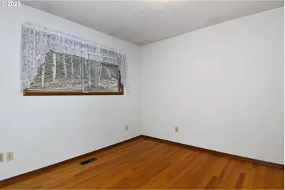 19955 SE Tillstrom Rd, Damascus, OR 97089 - Photo 39