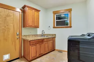 2144 Middle Fork Cir, Seaside, OR 97138 - Photo 25
