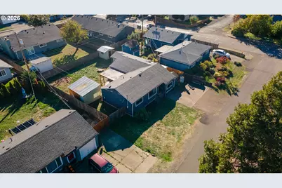 577 Pacific Ave, Springfield, OR 97477 - Photo 37