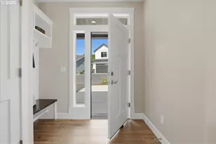 2207 NW 69th St, Vancouver, WA 98665 - Photo 3