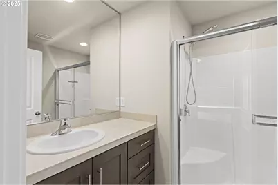 176 SW Hewitt Ave, Troutdale, OR 97060 - Photo 23