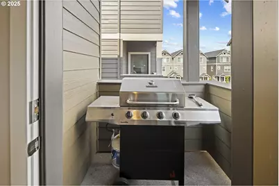 176 SW Hewitt Ave, Troutdale, OR 97060 - Photo 29