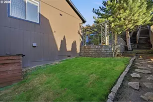 2404 NW 29th Ave, Camas, WA 98607 - Photo 33