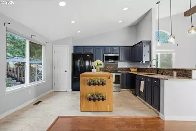 2404 NW 29th Ave, Camas, WA 98607 - Photo 11