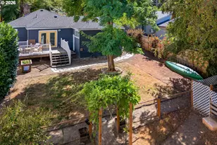 10723 NE Fremont St, Portland, OR 97220 - Photo 47