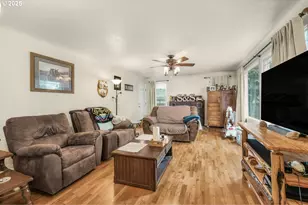 580 N Sheridan St, Mount Angel, OR 97362 - Photo 3