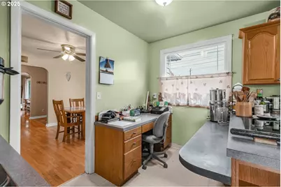 580 N Sheridan St, Mount Angel, OR 97362 - Photo 13