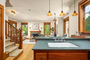 2535 NW Westover Rd, Portland, OR 97210 - Photo 17