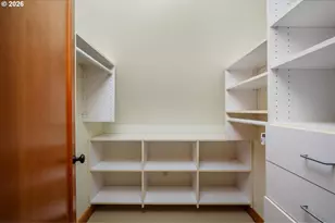 2535 NW Westover Rd, Portland, OR 97210 - Photo 35