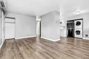 9926 N Lombard St, Portland, OR 97203 - Photo 7