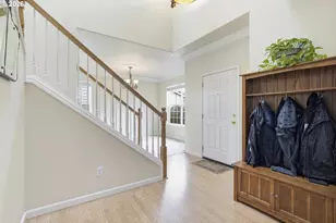 14617 SE Thornapple Ln, Milwaukie, OR 97267 - Photo 5