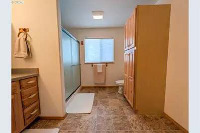 609 NW Oceania Dr, Waldport, OR 97394 - Photo 23