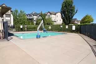 17193 SW Appledale Rd, Beaverton, OR 97007 - Photo 35