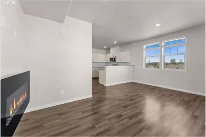 17193 SW Appledale Rd #202, Beaverton, OR 97007 - Photo 5