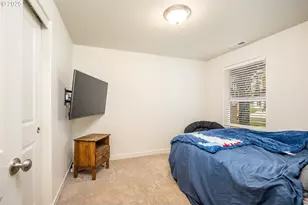 4967 Cedar View Dr, Springfield, OR 97478 - Photo 13