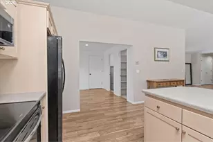 1752 Sunburst Terrace NW, Salem, OR 97304 - Photo 15