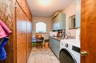 44743 McKay Creek Rd, Pilot Rock, OR 97868 - Photo 17