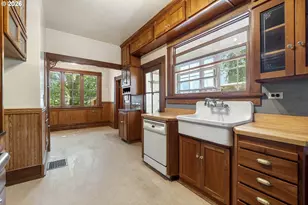 2022 N Willamette Blvd, Portland, OR 97217 - Photo 15