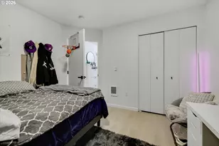 15074 NW Central Dr, Portland, OR 97229 - Photo 21