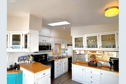 19921 Whaleshead Rd #T 1, Brookings, OR 97415 - Photo 17