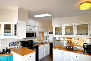 19921 Whaleshead Rd, Brookings, OR 97415 - Photo 17