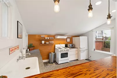 3017 S Water Ave, Portland, OR 97201 - Photo 9