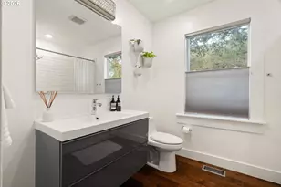 3017 S Water Ave, Portland, OR 97201 - Photo 17