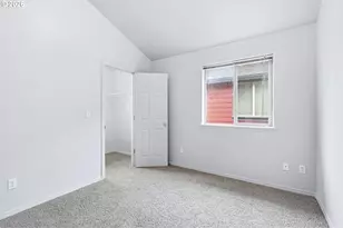 1450 NE Edgefield St, Hillsboro, OR 97124 - Photo 29