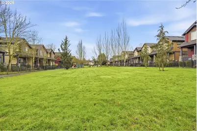 1450 NE Edgefield St, Hillsboro, OR 97124 - Photo 39