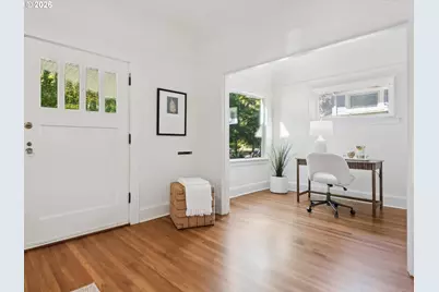 2326 NE 48th Ave, Portland, OR 97213 - Photo 3