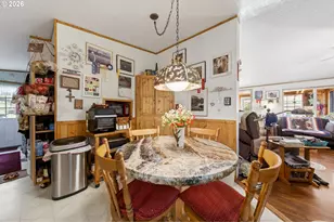 33382 Cedar Vly Rd, Gold Beach, OR 97444 - Photo 17