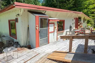 33382 Cedar Vly Rd, Gold Beach, OR 97444 - Photo 27