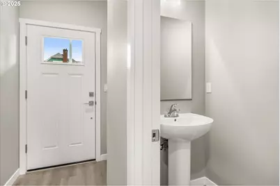 63 NW Mawrcrest Ave, Gresham, OR 97030 - Photo 13