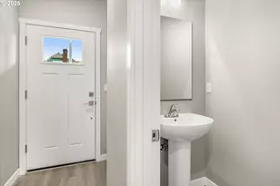 63 NW Mawrcrest Ave, Gresham, OR 97030 - Photo 13