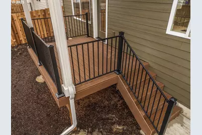 63 NW Mawrcrest Ave, Gresham, OR 97030 - Photo 31