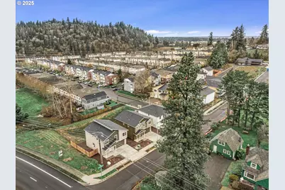 63 NW Mawrcrest Ave, Gresham, OR 97030 - Photo 7