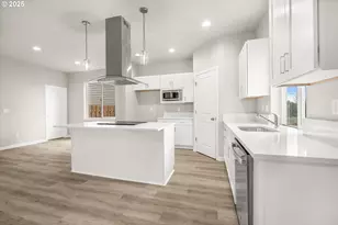 63 NW Mawrcrest Ave, Gresham, OR 97030 - Photo 15