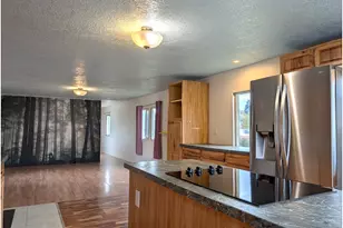 4531 Franklin Blvd, Eugene, OR 97403 - Photo 5