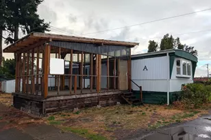 4531 Franklin Blvd, Eugene, OR 97403 - Photo 1