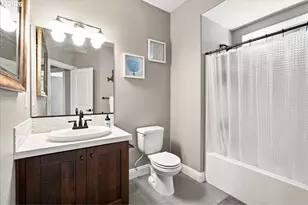 2270 Rogue Way, West Linn, OR 97068 - Photo 35