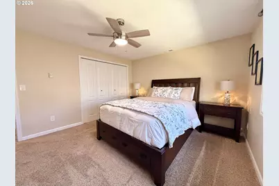 2600 15th St, North Bend, OR 97459 - Photo 23