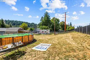 402 SW Ivy Rd, Estacada, OR 97023 - Photo 35